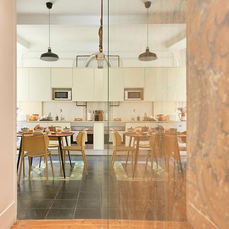 Sunny Pink Street Historical Apt, By Timecooler Lisboa Εξωτερικό φωτογραφία