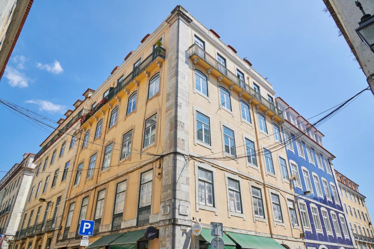 Sunny Pink Street Historical Apt, By Timecooler Lisboa Εξωτερικό φωτογραφία