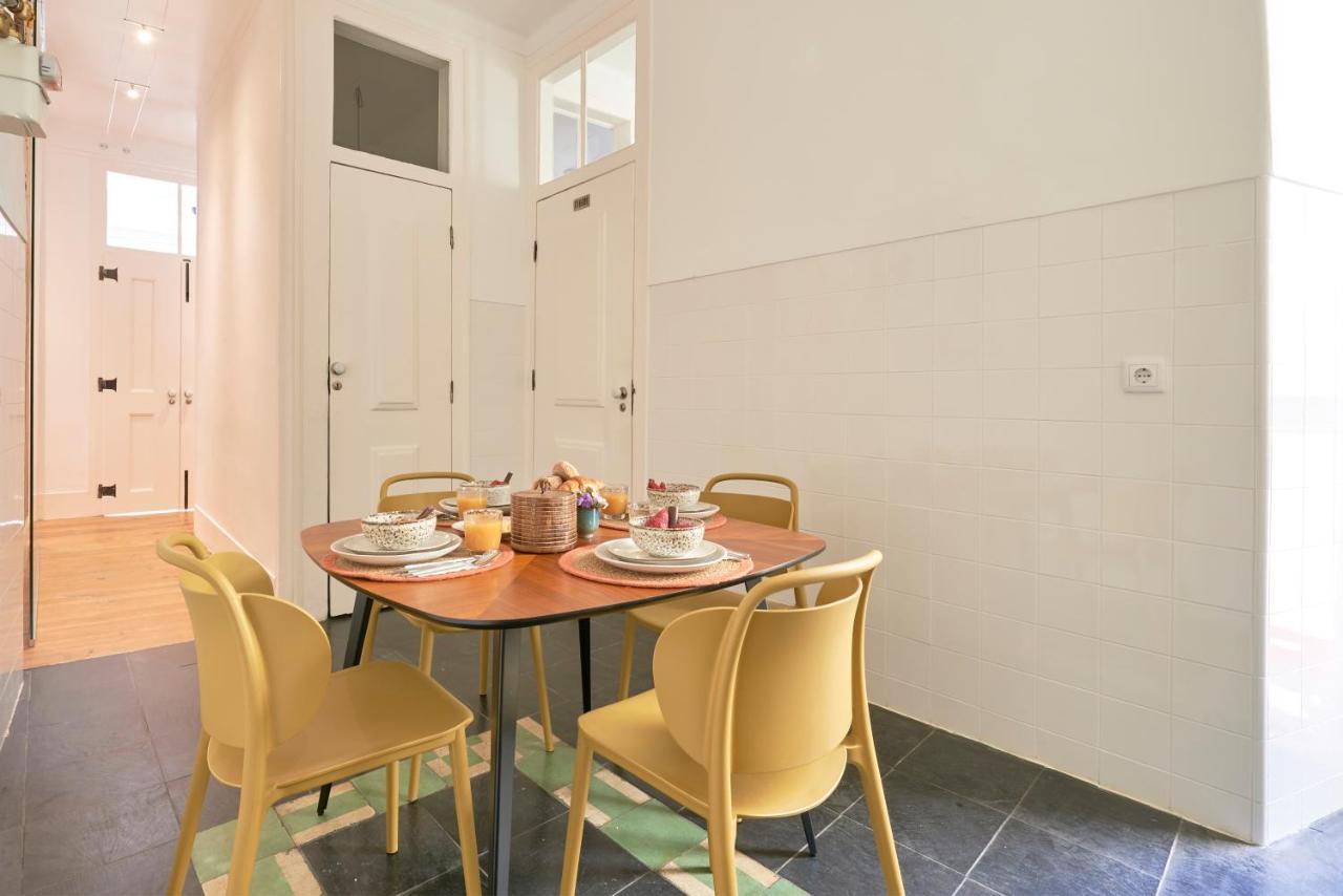Sunny Pink Street Historical Apt, By Timecooler Lisboa Εξωτερικό φωτογραφία