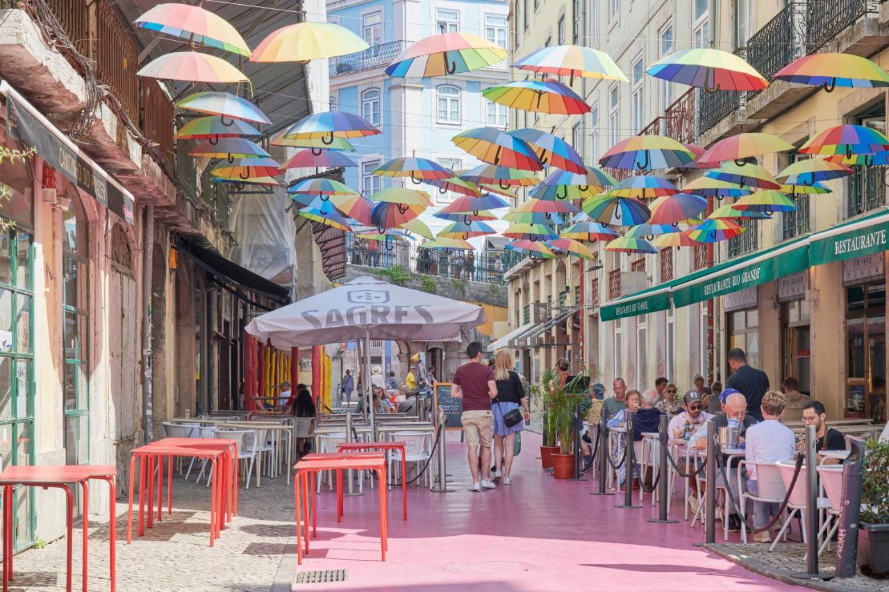 Sunny Pink Street Historical Apt, By Timecooler Lisboa Εξωτερικό φωτογραφία